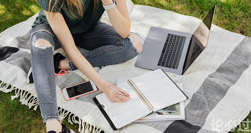 论必过降AIGC，AI降重，智能降重