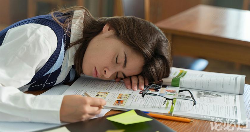 论必过降AIGC,AI降重,智能降重